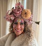 Roze bloemenband voor carnaval, Kleding | Dames, Carnavalskleding en Feestkleding, Ophalen of Verzenden, Nieuw, Carnaval