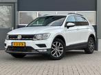 Volkswagen TIGUAN 2.0 TDI Grijs Kenteken Trekhaak Carplay, Stof, Gebruikt, 4 cilinders, Volkswagen