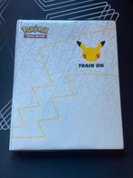 Verzamelmap Pokémon met 10 jumbo kaarten, Ophalen of Verzenden, Zo goed als nieuw