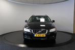 Volvo V70 Momentum Apple Carplay Android auto, Gebruikt, Zwart, Handgeschakeld, Euro 4