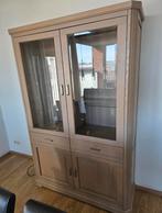 Prachtige vitrinekast met evt hele inboedel te koop, Ophalen, 50 tot 100 cm, Zo goed als nieuw, Minder dan 100 cm
