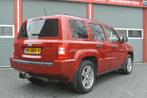 Jeep Patriot 2.4 2008 Rood met apk 29-10-2026, 74 €/maand, 4 cilinders, Parkeersensor, 1465 kg