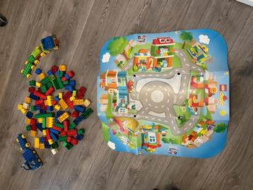 Zgan Duplo, partij blokjes, wagentjes, speelkleed  beschikbaar voor biedingen