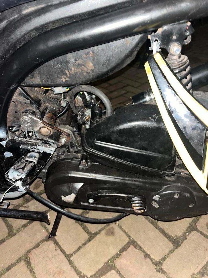 Peugeot Ludix 70cc - Opknapper/Onderdelen, Fietsen en Brommers, Brommeronderdelen | Algemeen, Gebruikt, Overige typen, Ophalen