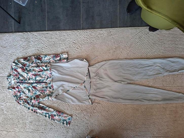 Burkini Maat m, zwempak, Kleding | Dames, Badmode en Zwemkleding, Zo goed als nieuw, Badpak, Grijs, Ophalen of Verzenden