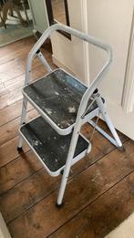 Keukentrapje gratis, Doe-het-zelf en Verbouw, Ladders en Trappen, Ophalen, Gebruikt, Trap, Opvouwbaar of Inschuifbaar