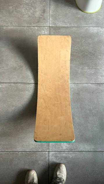 Creatimber wobbelboard beschikbaar voor biedingen