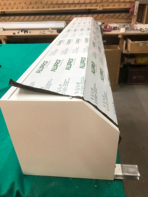 Roldeur,luik,garage extra sterk elektrisch 151.5cm br-285cm, Doe-het-zelf en Verbouw, Rolluiken, Nieuw, 200 cm of meer, 150 tot 200 cm