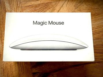 Magic Mouse 2 (model A1657) beschikbaar voor biedingen