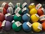 Tray á 24 rubberen gekleurde eieren - hondenspeelgoed, Nieuw, Ophalen of Verzenden