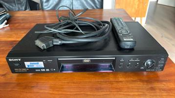 Sony cd- en dvdspeler. beschikbaar voor biedingen