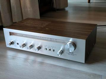 Akai AA-1015 Vintage Stereo Receiver / Versterker beschikbaar voor biedingen