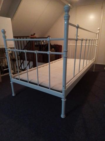 Ikea spijlenbed - afbeelding 2