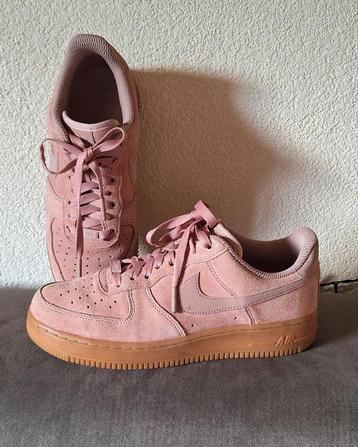 Nike Air Air Force1 Roze mt 40.5 lichte gebruikssporen beschikbaar voor biedingen