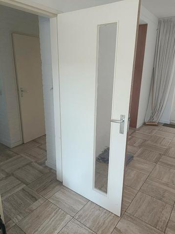 Binnendeuren (met glas en dicht) beschikbaar voor biedingen