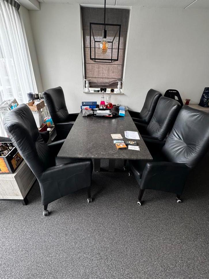 Eetkamerset: Natuursteen tafel + 6 lederen stoelen, Huis en Inrichting, Complete eetkamers, Gebruikt, 6 tot 8 stoelen, Ophalen