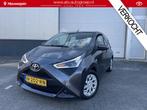 Toyota Aygo 1.0 VVT-i x-play , 35.000 km | Apple/Android Nav, Voorwielaandrijving, Stof, Gebruikt, Euro 6