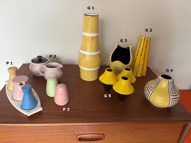 vintage West Germany vaasjes peper en zout, Huis en Inrichting, Woonaccessoires | Vazen, Gebruikt, Overige kleuren, Minder dan 50 cm