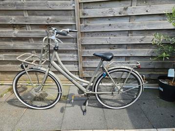 Cortina dames fiets beschikbaar voor biedingen