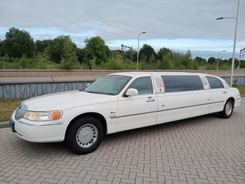 Lincoln Towncar limousine, zeer goede staat. beschikbaar voor biedingen