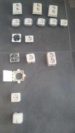 Schakelmateriaal wcd schakelaars inbouw opbouw geaard ongeaa, Ophalen of Verzenden, Gebruikt, Overige typen