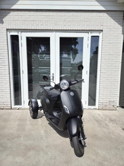 Ripco. Retro 4-takt benzine driewielscooter zwart NIEUW, Diversen, Brommobielen en Scootmobielen, Nieuw, Overige merken, 46 km of meer