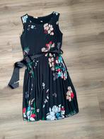 Jurk dames maat M, Kleding | Dames, Jurken, Ophalen of Verzenden, Zo goed als nieuw, Zwart, Boven de knie