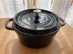 Staub ‘La Cocotte’ braadpan. In prijs verlaagd!, Huis en Inrichting, Ophalen of Verzenden, Zo goed als nieuw, Gietijzer, Koekenpan of Braadpan
