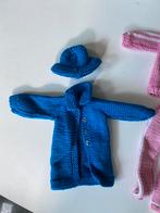 Handgebreide barbiepop outfits met hoedjes, Ophalen of Verzenden, Zo goed als nieuw