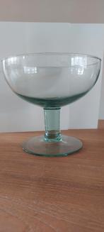 Glass raised bowl on stand french, Ophalen of Verzenden