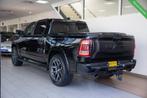 Dodge Ram 1500 4X4 5.7 V8 4x4 Crew Cab Laramie Sport 1e Eig, Auto's, Dodge, Automaat, Gebruikt, 5654 cc, Zwart