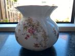 Vaasje rose witte bloemetjes Bavaria porselein, Gebruikt, Wit, Aardewerk of Porselein, Ophalen of Verzenden