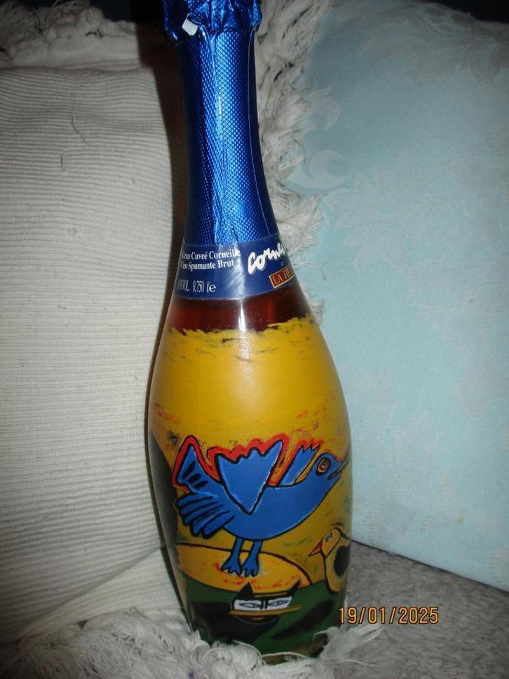 Champagnefles (vol) beschildering Corneille, Verzamelen, Wijnen, Nieuw, Champagne, Frankrijk, Vol, Ophalen