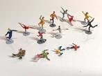 PREISER etc. H0 14 stuks schaatsende figuren, Hobby en Vrije tijd, Ophalen of Verzenden, Gebruikt, Gelijkstroom of Wisselstroom
