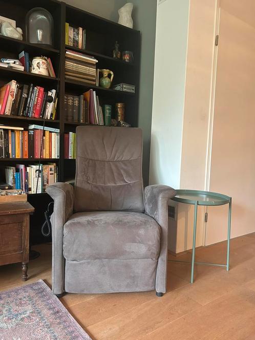 Verstelbare stoel, Huis en Inrichting, Stoelen, Zo goed als nieuw, Eén, Ophalen