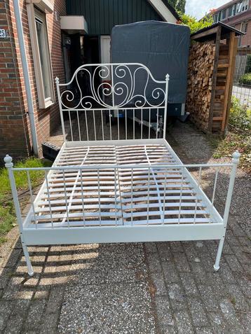 2 persoonsbed Ikea LEIRVIK 16739 beschikbaar voor biedingen