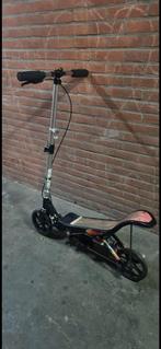 Space Scooter - 2 stuks in goede staat, Fietsen en Brommers, Steps, Ophalen of Verzenden, Gebruikt, Gewone step, Space Scooter
