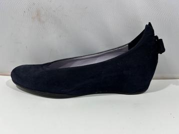 Mauro Teci, maat 39 zwarte ballerina's met kwastjes  beschikbaar voor biedingen