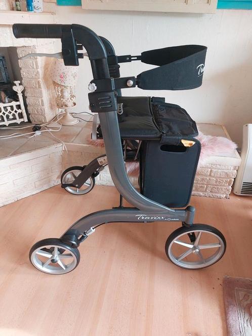 Travixx  Deluxe  in verschillende  kleuren vanaf, Diversen, Rollators, Ophalen of Verzenden