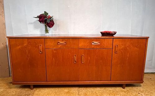 Gratis bezorging!Mid century retro vintage teak dressoir1970, Huis en Inrichting, Kasten | Dressoirs, Gebruikt, 150 tot 200 cm