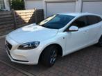 Volvo V40 1.6 T2 120PK 2014 Wit (4 extra winterbanden), Auto's, Voorwielaandrijving, 1596 cc, Zwart, 4 cilinders