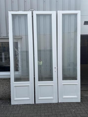 Prachtige ensuitedeuren ( 3-luik) met geëtst glas beschikbaar voor biedingen