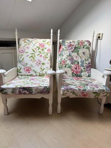 Bloemen fauteuile 2 stuks beschikbaar voor biedingen
