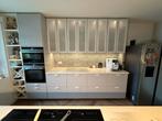 Complete Keuken met eiland en apparatuur, Ophalen, Hoekkeuken, Zo goed als nieuw, Greeploos