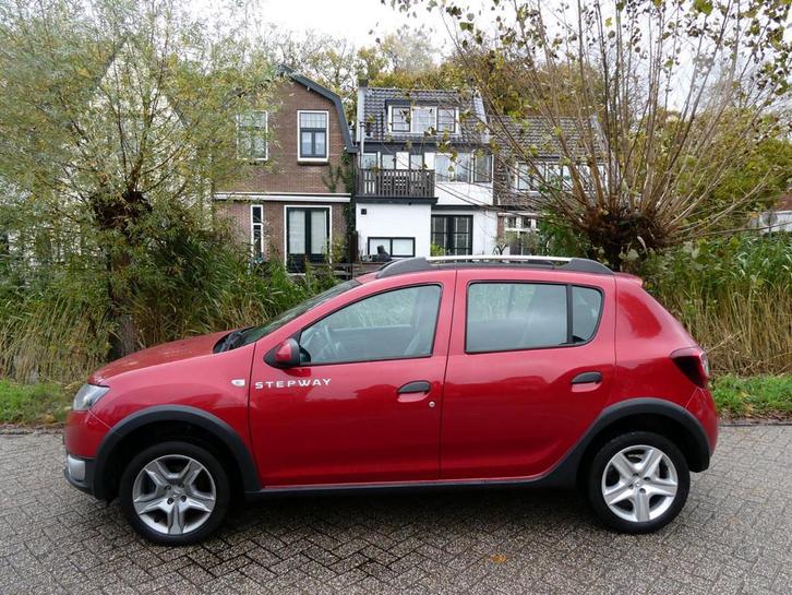 Dacia Sandero 0.9 TCe 90pk Stepway 120.000km. Zuinig Hoge in, Auto's, Dacia, Bedrijf, Te koop, Sandero Stepway, ABS, Airbags, Bluetooth