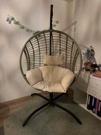 Ronde grijze hangstoel / egg chair, Huis en Inrichting, Ophalen, Overige materialen, Zo goed als nieuw, Eén