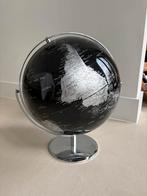 Zwarte Wereldbol met Zilveren Details, Ophalen of Verzenden, Zo goed als nieuw