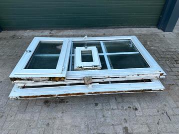 5 kunstof draai/kiep raamkozijnen dubbelglas beschikbaar voor biedingen