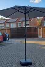 Parasol te koop, Ophalen, Zo goed als nieuw, Parasolvoet