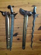 an ancient sword, Antiek en Kunst, Kunst | Niet-Westerse kunst, Ophalen of Verzenden